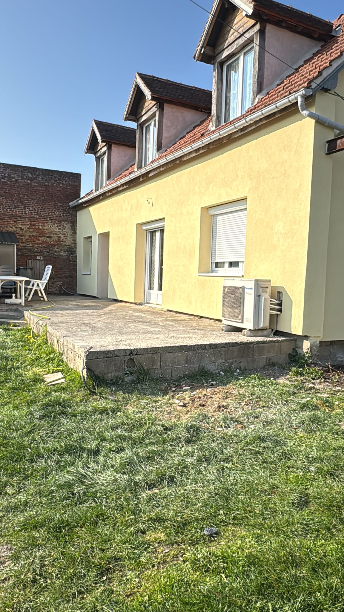 Façade avec isolation thermique par l'extérieur
